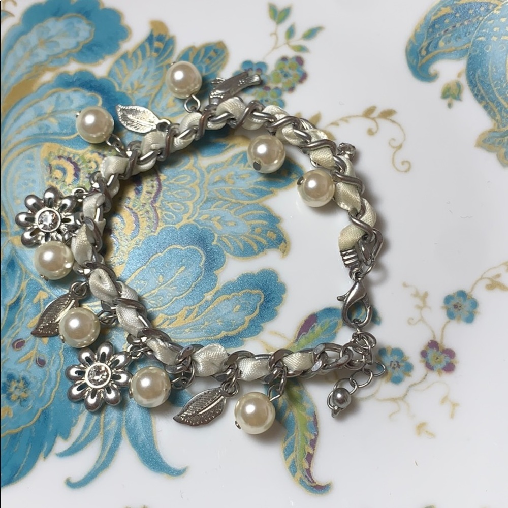 🤍🤍White pearl silver bracelet🤍🤍